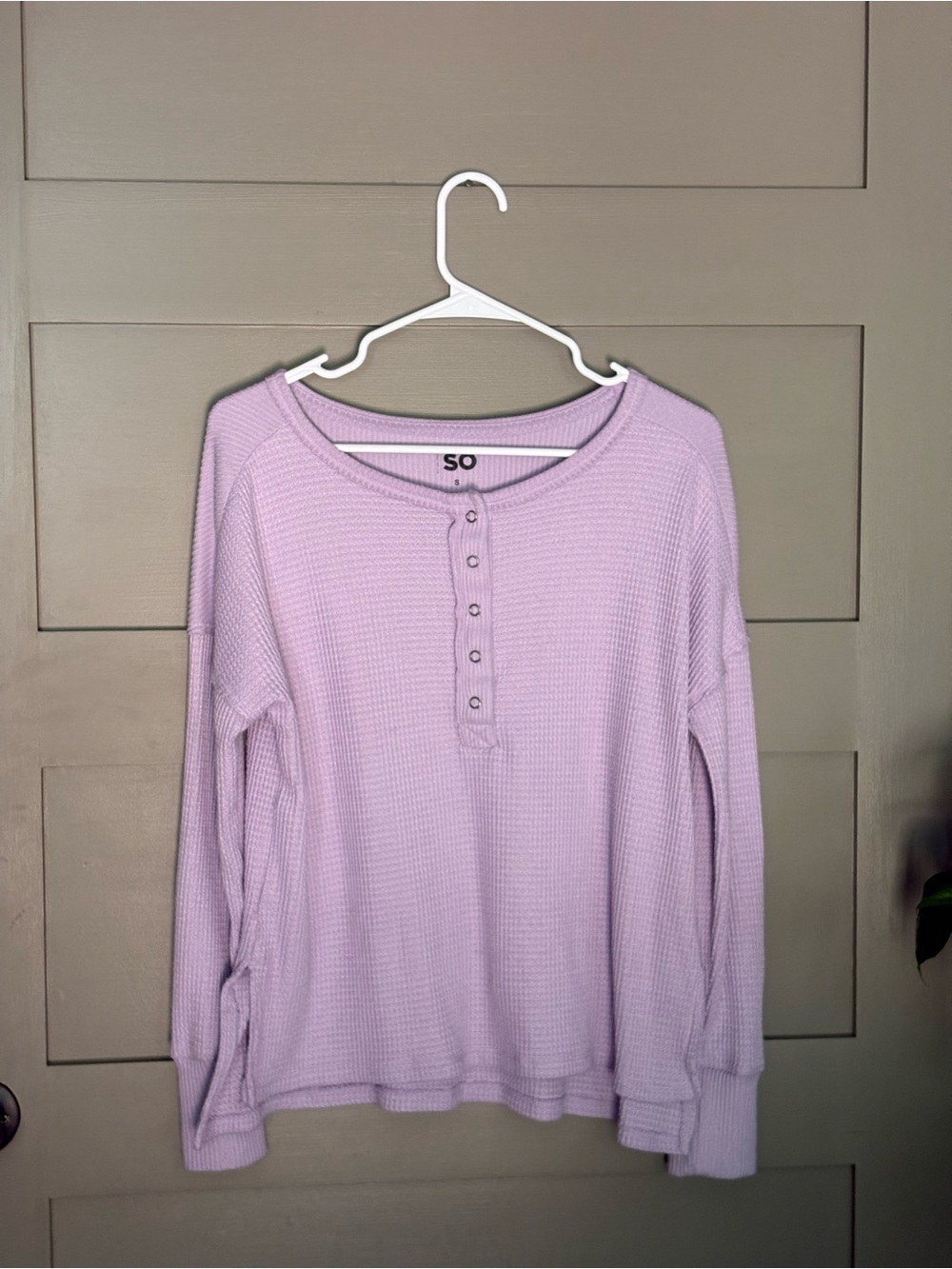 SO Lavender Henley Waffle-Knit Pullover